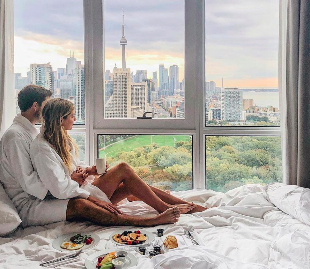 TipsForTravelers Top 10 Fun Romantic Things To Do At Hotel X Toronto   Break 1024x887 